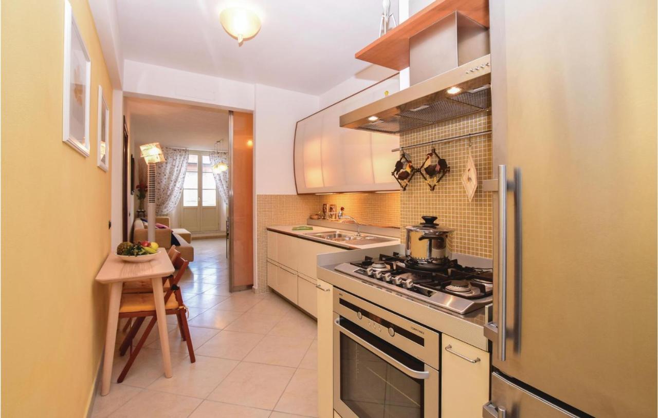 Casa Virgilio Lägenhet Viareggio Exteriör bild